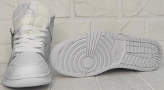 Аир джорданы кожаные кроссовки мужские белые Nike Air Jordan A806-1 All White.