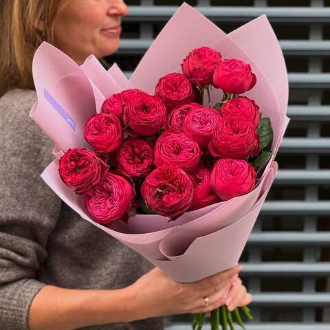 19 піоновидних троянд у букеті «Соковитий поцілунок», Квіти: Троянда піоновидна