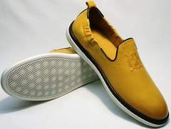 Мужские стильные туфли с белой подошвой King West 053-1022 Yellow-White.
