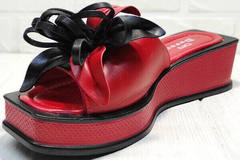 Модные шлепки мюли с открытым носком Derem 042-921-02 Red Black.