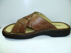 Шльопанці чоловічі сандалі шкіряні. Коричневі босоніжки шльопки на літо Mariner Brown Leather.