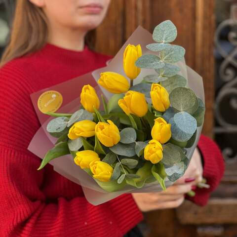 Sunny bouquet with tulips and eucalyptus «Lemon & Mint», Flowers: Tulipa - 11 pcs., Eucalyptus