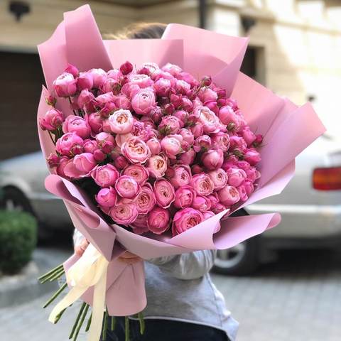 19 веток пионовидной кустовой розы Silva Pink в букете «Нежный поцелуй», Букет из розовых пионовидных кустовых роз