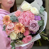 Photo of Delicate bouquet with hydrangea «Sweet Lady»