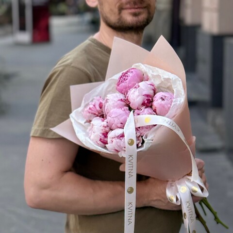 Photo of Bouquet of 9 soft pink peonies «Fluffy Petals»