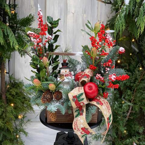 Різдвяна композиція «Радість в лісі», Квіти: Нобіліс (ялинка), Ілекс, Брунія