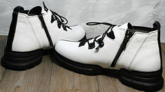 Женские осенние ботинки на шнурках Ripka 146White