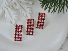 Декор Стразовий прямокутник з перетинкою червоний