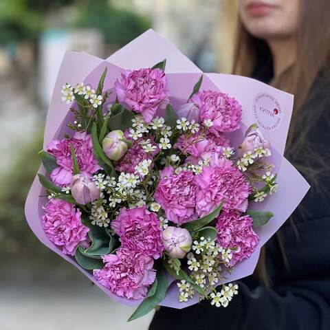 Cute lilac bouquet «Plum Cupcake», Flowers: Tulipa, Dianthus, Chamelaucium