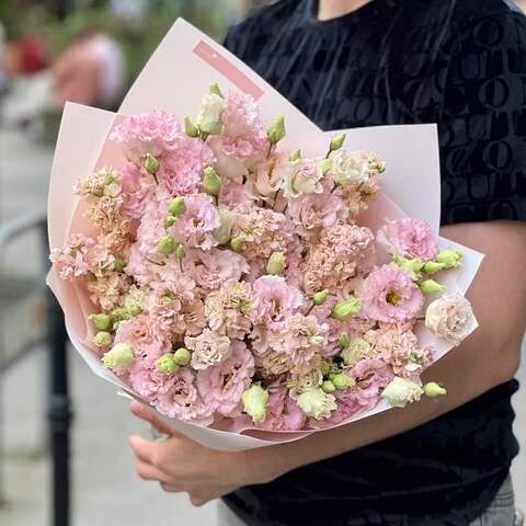 Bouquet «Lace», Flowers: Matthiola, Eustoma