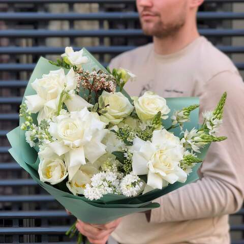 Bouquet «Tender moments», Flowers: Pion-shaped rose, Hydrangea, Syringa, Ornithogalum, Matthiola, Freesia