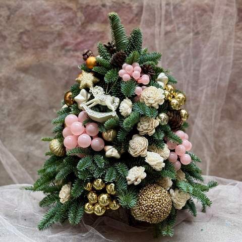 Christmas tree with pink and golden decor «Romantic Christmas», Flowers: Nobilis, Cones, Decor, Horse figurine