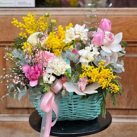 Composition of fragrant spring flowers «Snowy Spring», Flowers: Mimosa, Freesia, Genista, Tulipa, Cymbidium, Dianthus, Eucalyptus, Ranunculus