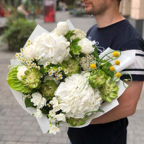 Lush white and green bouquet with hydrangea «Dragon's Garden», Flowers: Tanacetum, Craspedia, Anthurium, Dianthus, Freesia, Allium, Paeonia, Rose, Rubus Idaeus