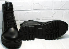 Кожаные женские ботинки на тракторной подошве на зиму Frenzony 701-20 Black Leather&Fur.
