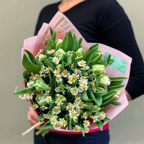 Букет «Милость», Цветы: Тюльпан, Танацетум
