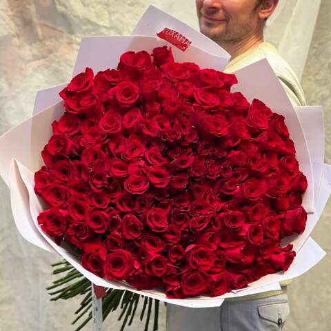 151 червона троянда у букеті «Ти, любов!», Квіти: Троянда
