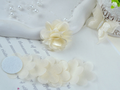 Заготовка для квітки з блискучої органзи кремова