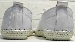 Мокасины кроссовки белые женские кожаные Rozen 115 All White.