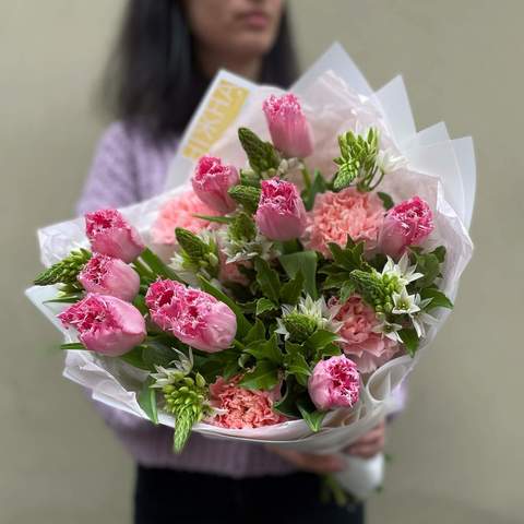 Bouquet «Ruddy compliment», Flowers: Tulipa, Ornithogalum, Dianthus, Pittosporum