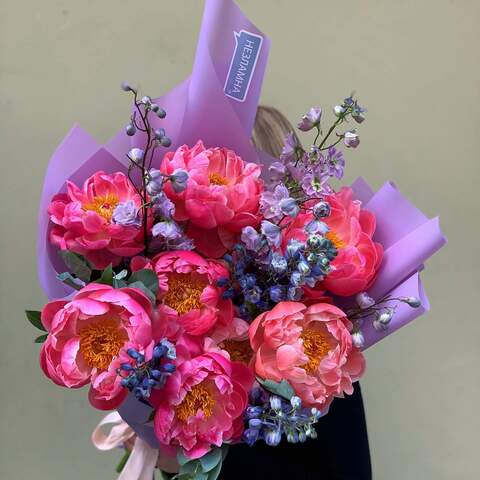 Bouquet «Coral Dreams», Flowers: Paeonia, Delphinium