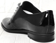Черные туфли мужские кожаные. Лакированные туфли дерби Ikos Black Lacquer Leather.