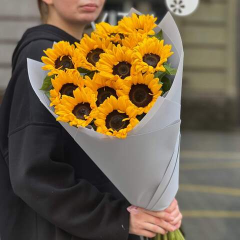 13 bright sunflowers in a bouquet «Scent of the Sun», Flowers: Helianthus, 13 pcs.