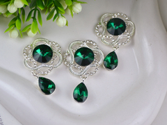 Круглий камінь срібній оправі з підвіскою Смарагдовий