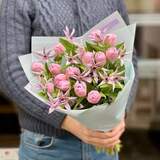 Photo of Delicate bouquet with tulips and clematis «Spring star»
