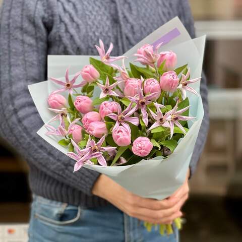 Delicate bouquet with tulips and clematis «Spring star», Flowers: Tulipa, Clematis