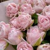 Photo of Charming bouquet of 17 delicate tulips «Pink pearls»