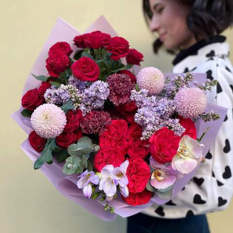 Bouquet «Moment of Pleasure», Flowers: Syringa, Pion-shaped rose, Freesia, Chrysanthemum, Eucalyptus, Dianthus