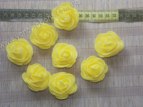 Роза из фоамирана желтая диаметр 4 см