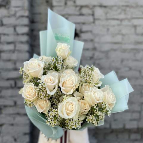 Букет «Трояндовий цвіт», Букет з білих троянд