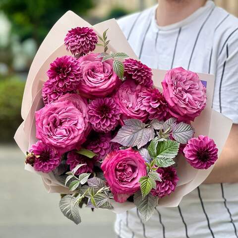 Bright bouquet with peony roses and dahlias «Amethyst galore», Flowers: Pion-shaped rose, Rubus Idaeus, Dahlia