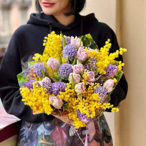 Photo of Fragrant bouquet with mimosa and hyacinths «Aromatic flower»