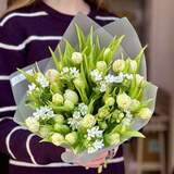 Photo of Light spring bouquet of tulips and oxypetalum «Pearls for Tetyana»