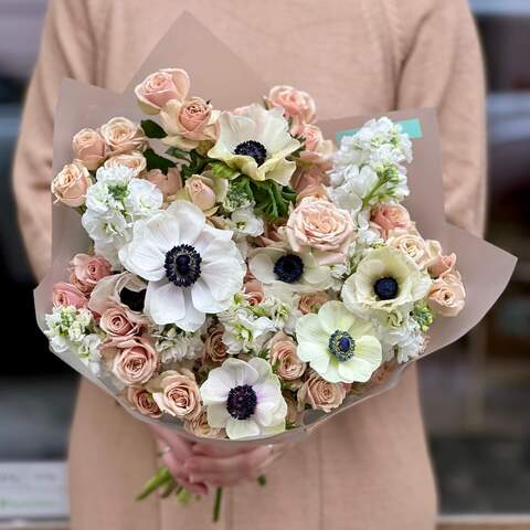 Pastel bouquet with anemones and spray roses «Coffee froth», Flowers: Anemone, Matthiola, Bush Rose