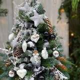 Photo of Christmas tree «Stylish Santa»