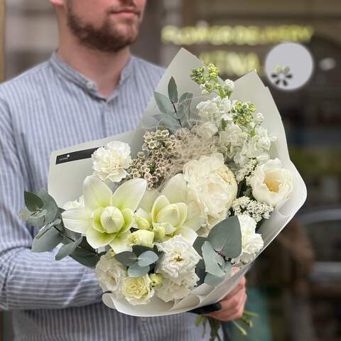 Fragrant white bouquet with peony and lily «Bright idea», Flowers: Matthiola, Eustoma, Stipa, Tulipa, Dianthus, Eucalyptus, Paeonia, Lilium, Limonium, Chamelaucium