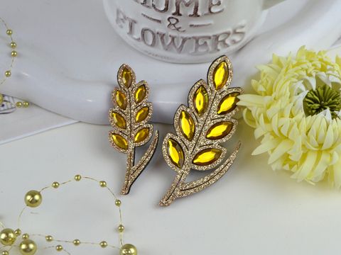 Вирубка Колосок з камінцями золотий