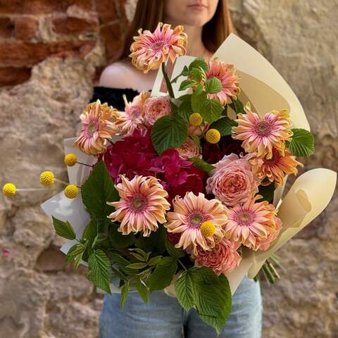 Interesting bouquet with gerberas «Peach Summer», Flowers: Gerbera, Craspedia, Peony Spray Rose, Rubus Idaeus, Hydrangea