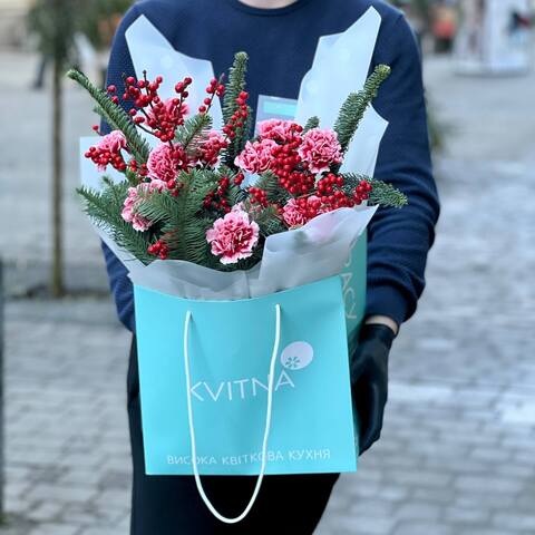 Photo of Red winter bouquet with dianthus and ilex «Caramel cane»
