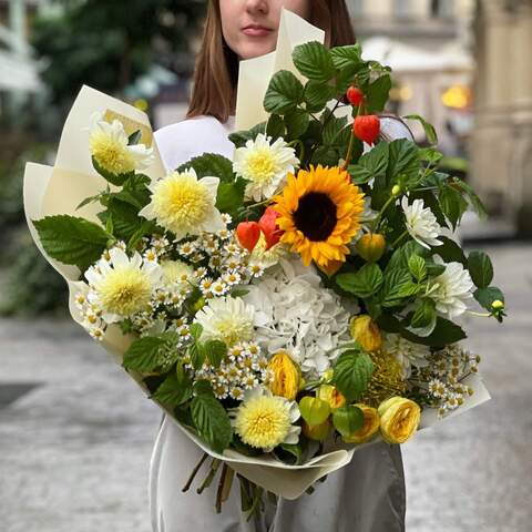 Photo of Bouquet «Shining Lyudmyla»
