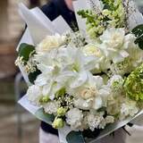 Photo of Luxurious bouquet with amaryllis and eustoma «Fantastic morning»