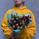 Photo of Interesting bouquet with tulips and cymbidium «Autumn Flower»