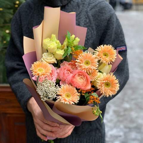 Bouquet «Orange», Flowers: Gerbera, Ranunculus, Eustoma, Pion-shaped rose, Ozothamnus, Tulipa