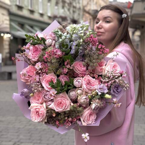 Photo of Luxurious bouquet with Pink O'Hara peony roses «Playful Venus»