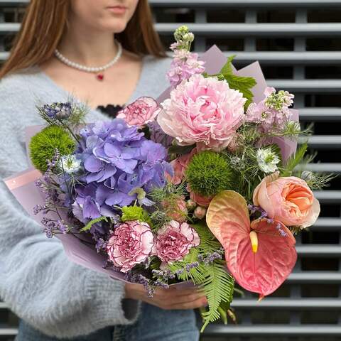 Bouquet «Whisper of flowers», Flowers: Hydrangea, Anthurium, Pion-shaped rose, Dianthus, Ambrella, Limonium, Matthiola, Nigella