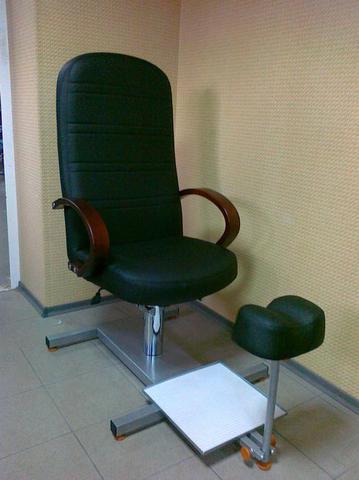 Кресло для педикюра ПЕ022
